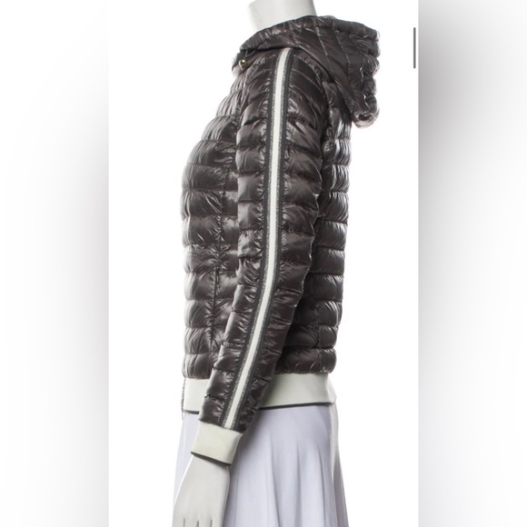 HERNO Gey Down Jacket - Picture 2 of 7